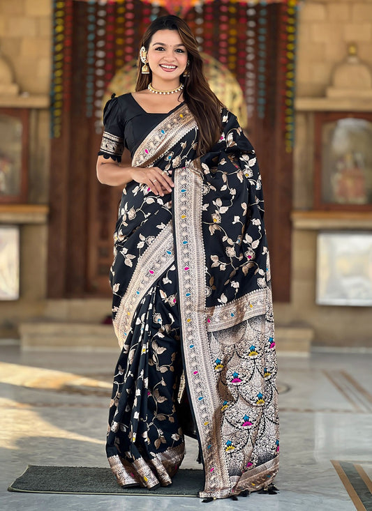 Black Banarasi Silk Trendy Saree Jacquard Work S16581