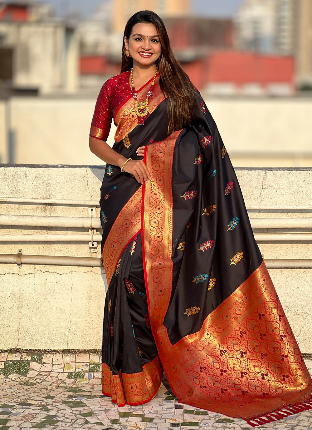 Meenakari Silk Black Trendy Saree S15303