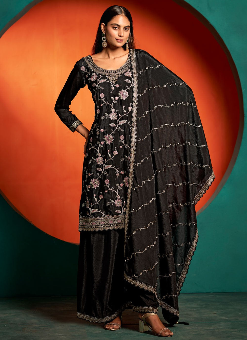 Palazzo Suit Embroidered, Thread, Zari Black T7389