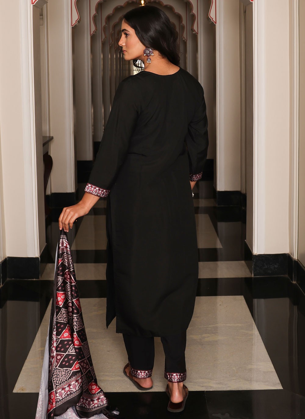Salwar Suit Sequins Black Shimmer T5747