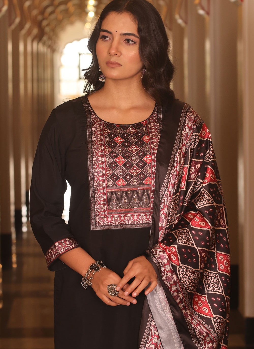 Salwar Suit Sequins Black Shimmer T5747