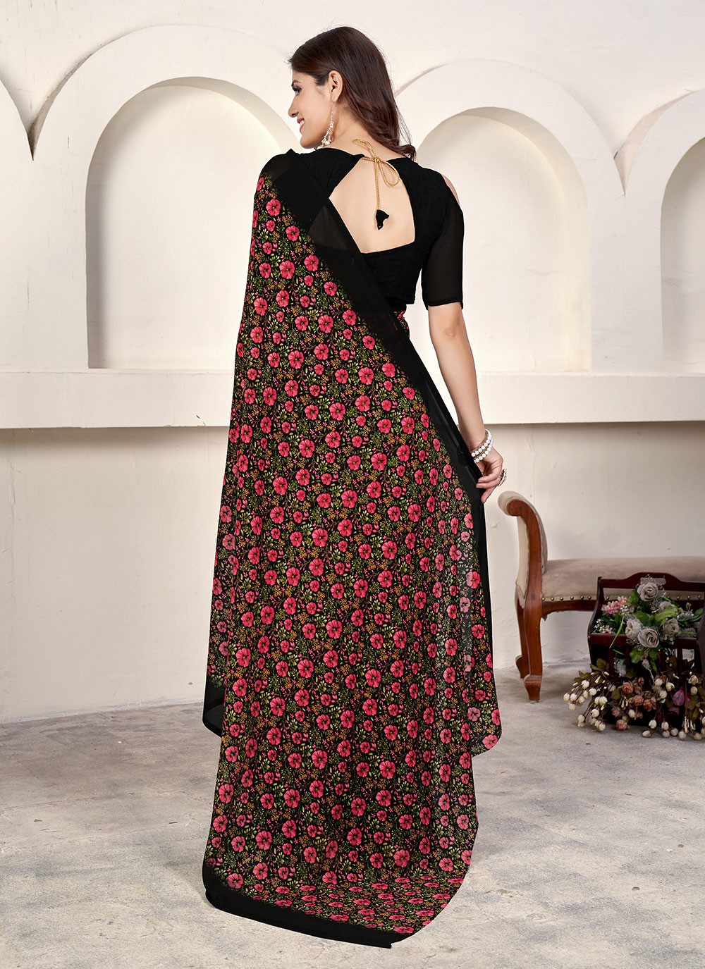 Classic Printed Weight Less Saree - S6158