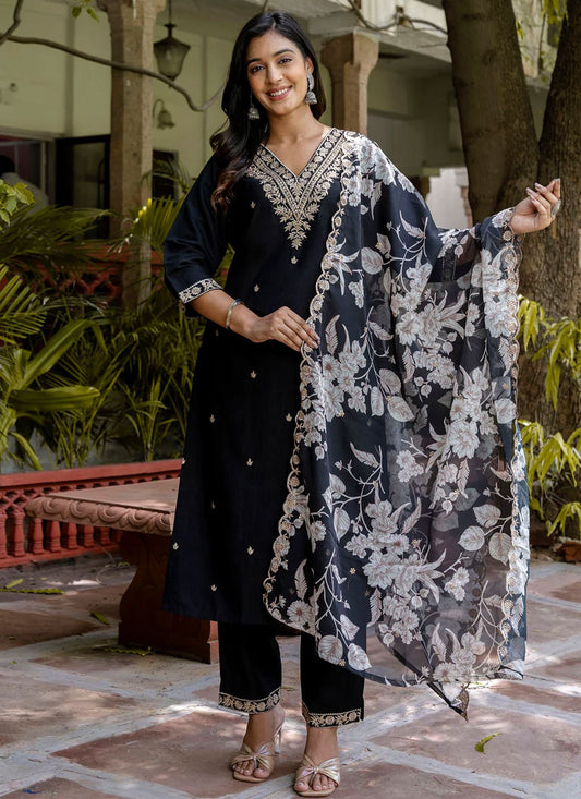 Pant Style Suit Embroidered Black T6901