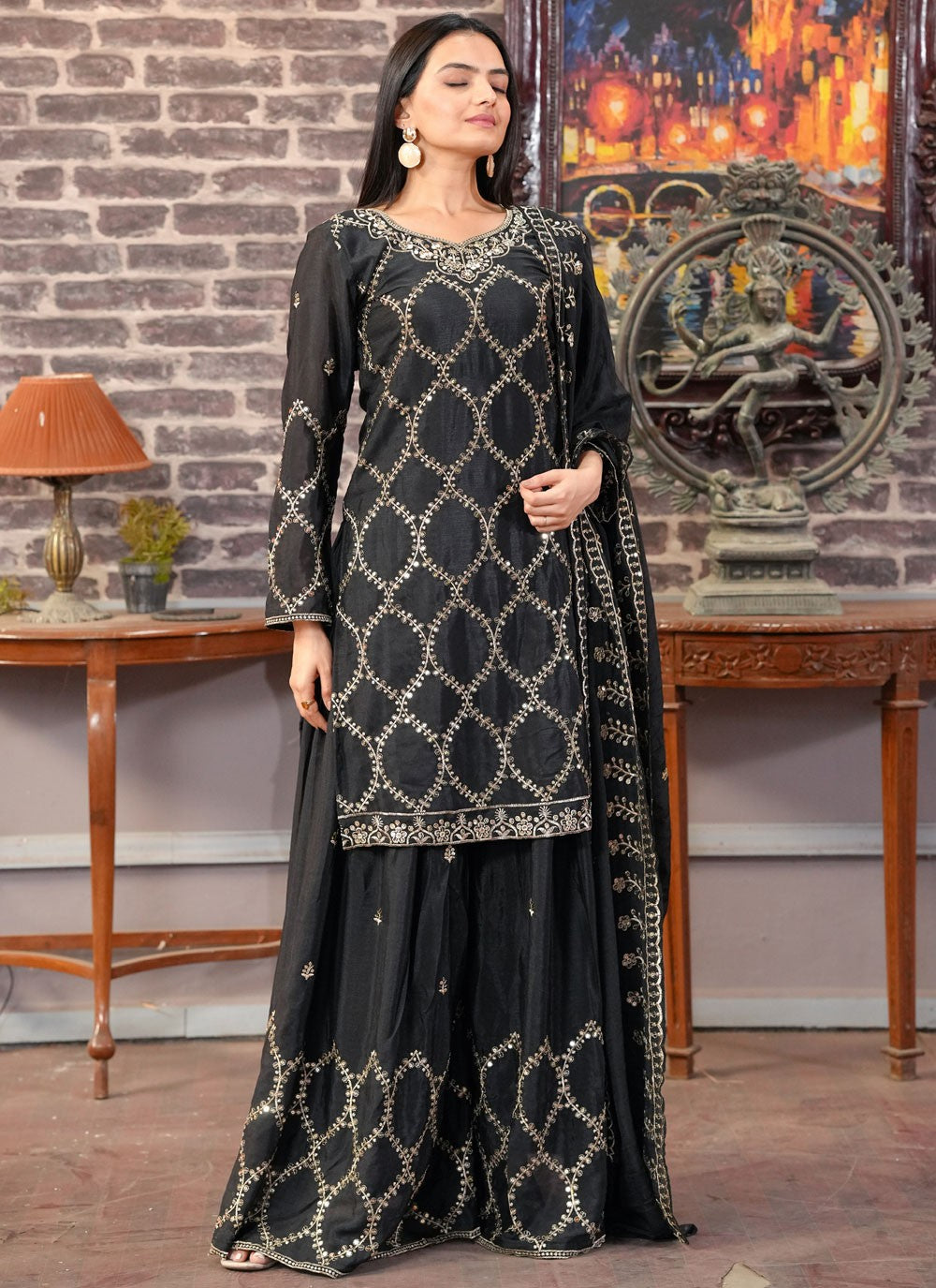 Embroidered Chinon Black Palazzo Suit T6272