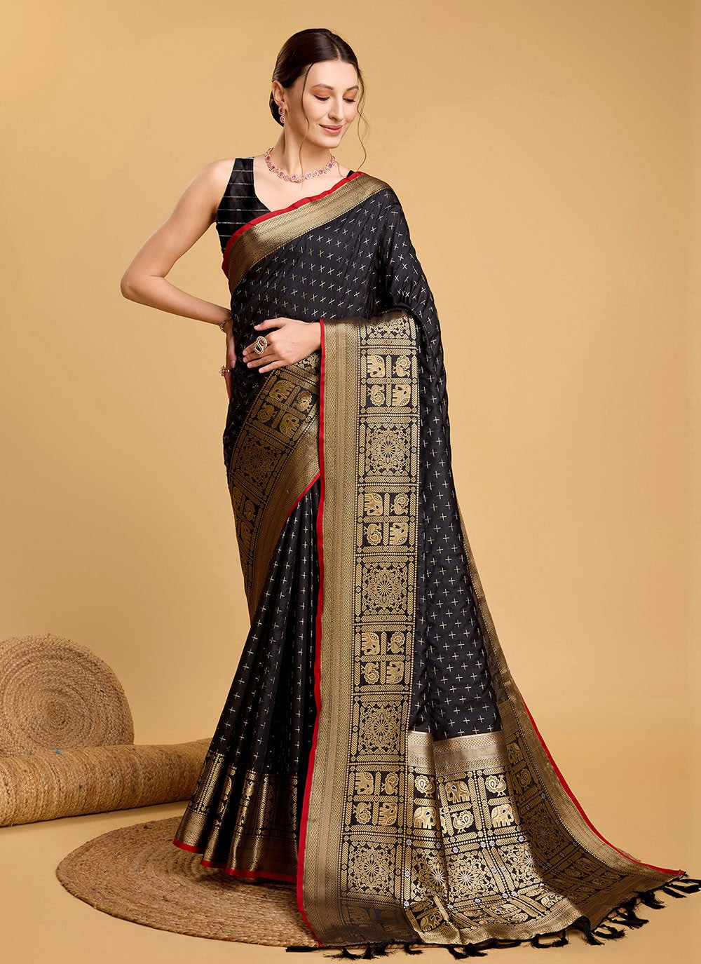 Contemporary Jacquard Work Silk Saree - S5601