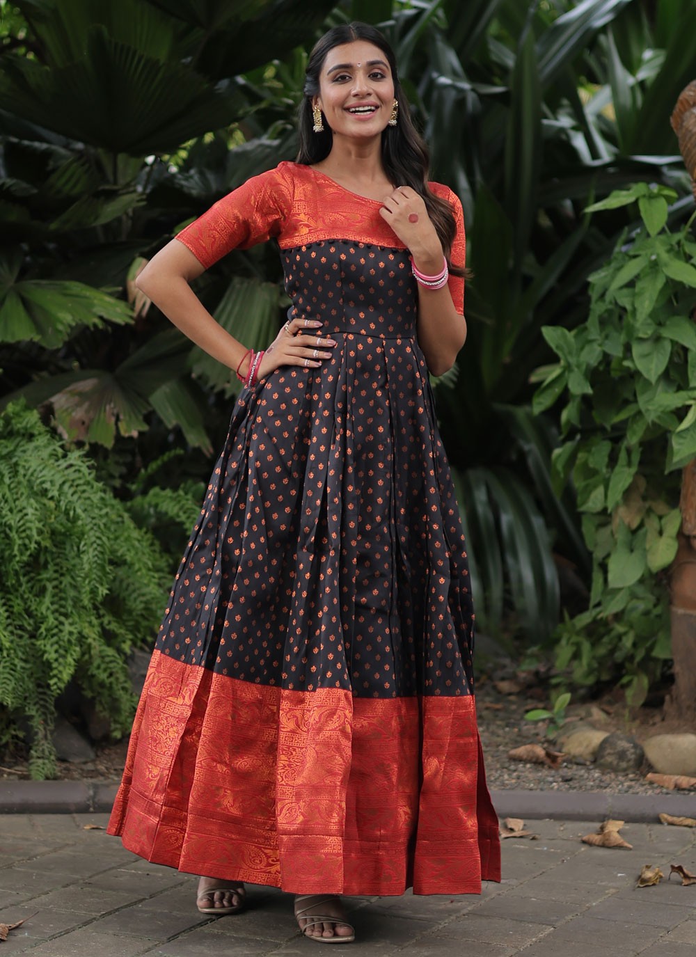 Banarasi Jacquard Gown - G1255