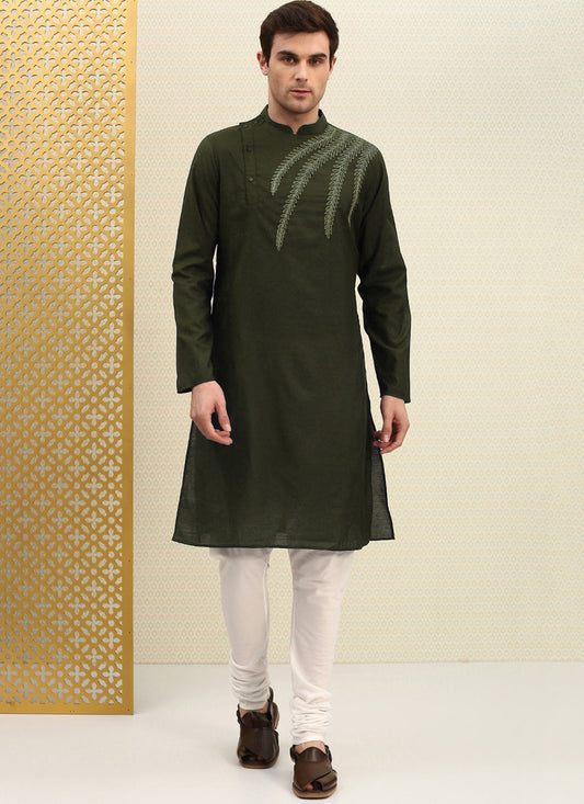 Embroidered Blended Cotton Green Kurta - M4536