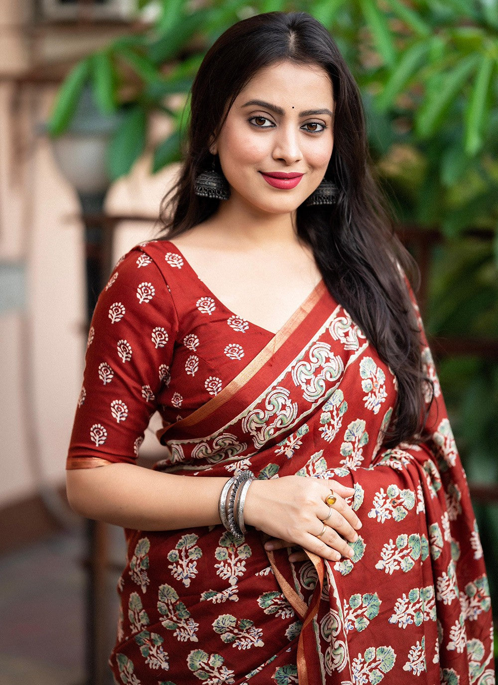 Trendy Digital Print Silk Blend Saree - S5734