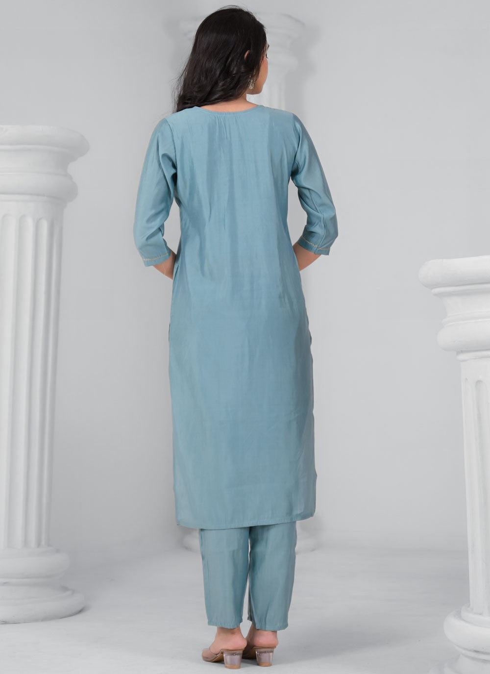 Salwar Suit Embroidered Blue T7345