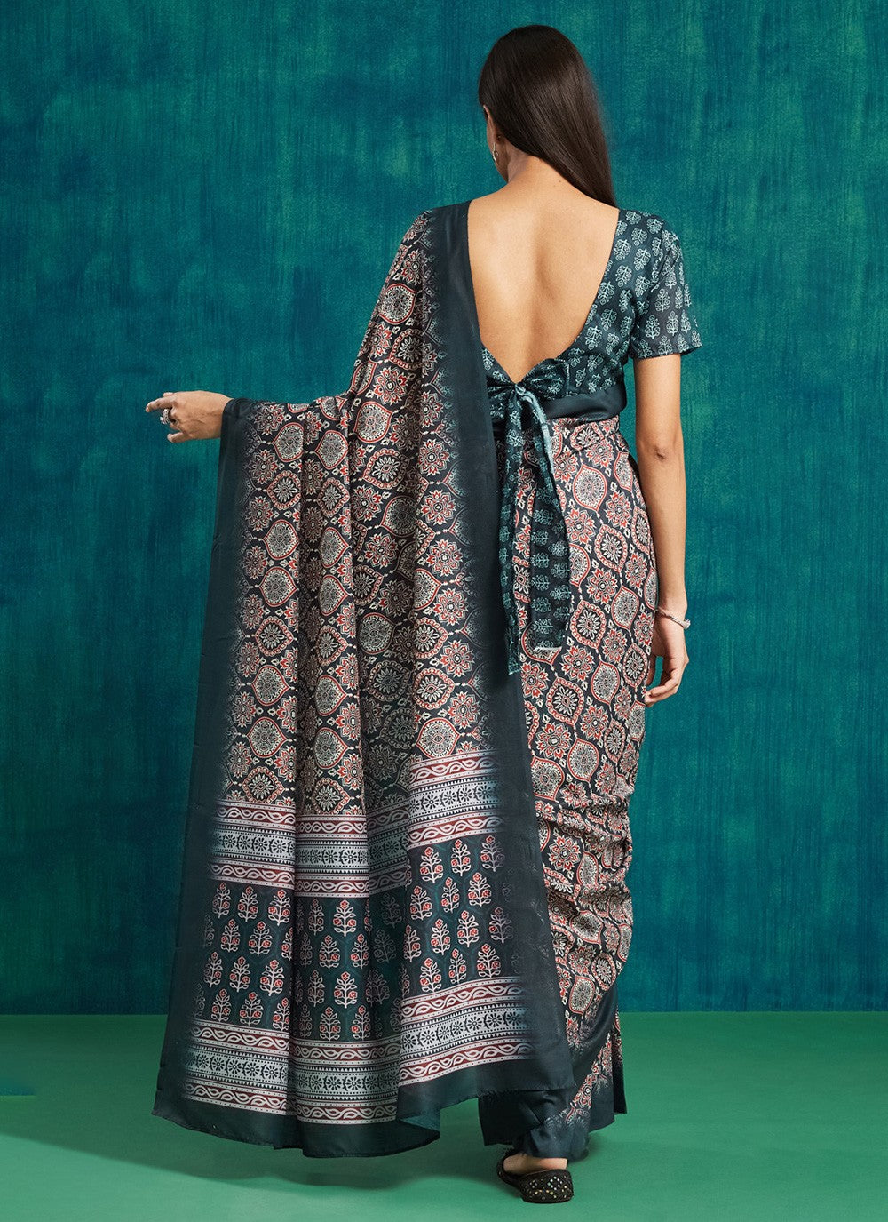 Blue Muslin Classic Saree Digital Print S17082