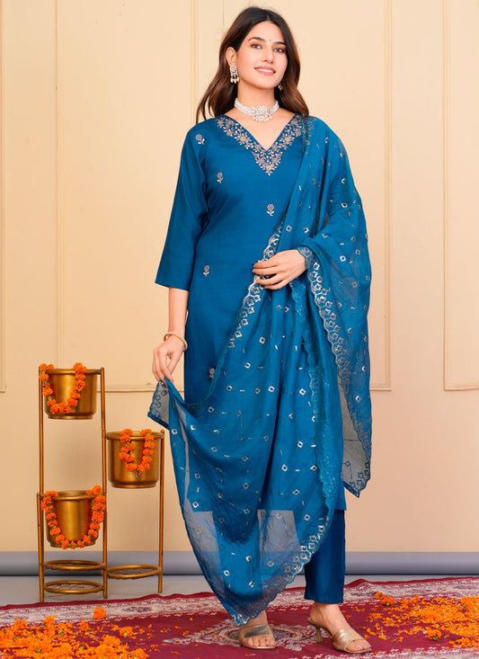 Salwar Suit Embroidered Blue Chanderi T5131