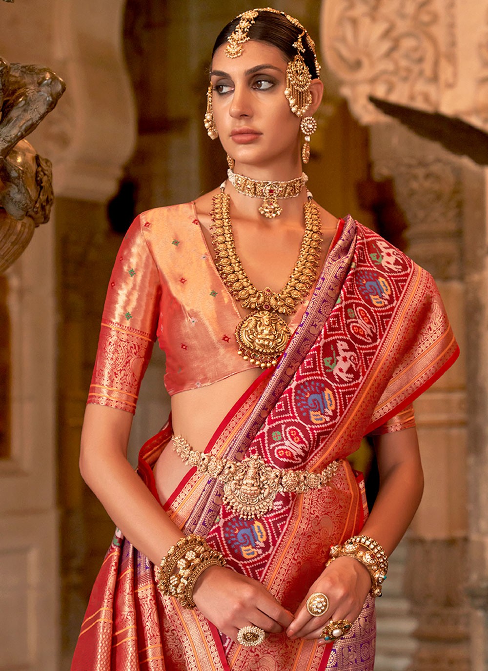 Trendy Meenakari Banarasi Silk Saree - S4928