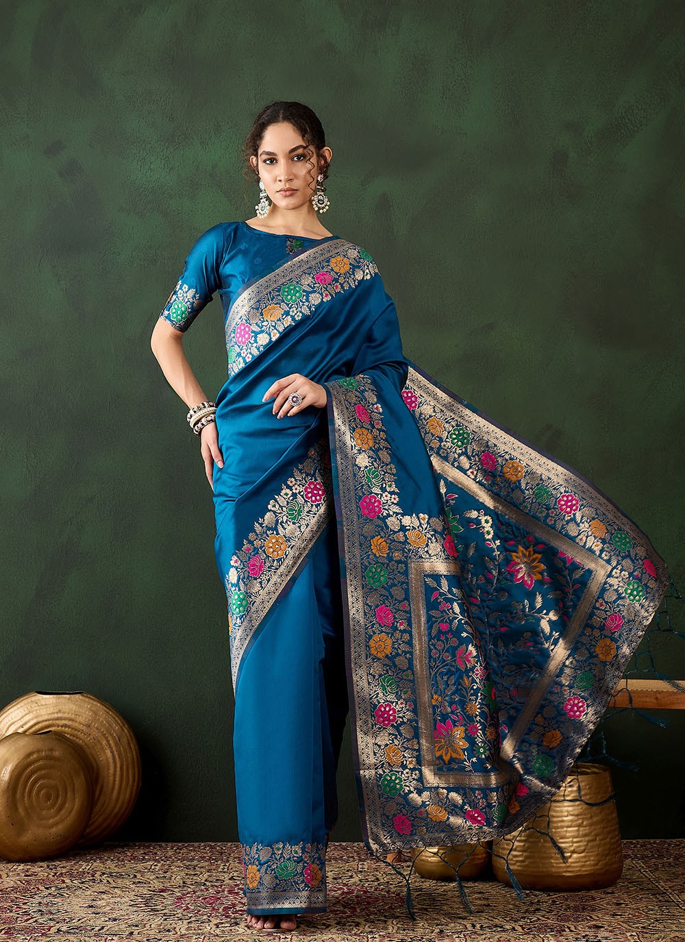 Classic Jacquard Work Silk Saree - S8307