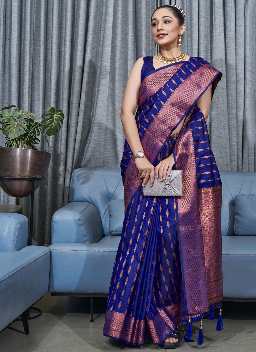 Traditional Jacquard Work Silk Saree - S2820