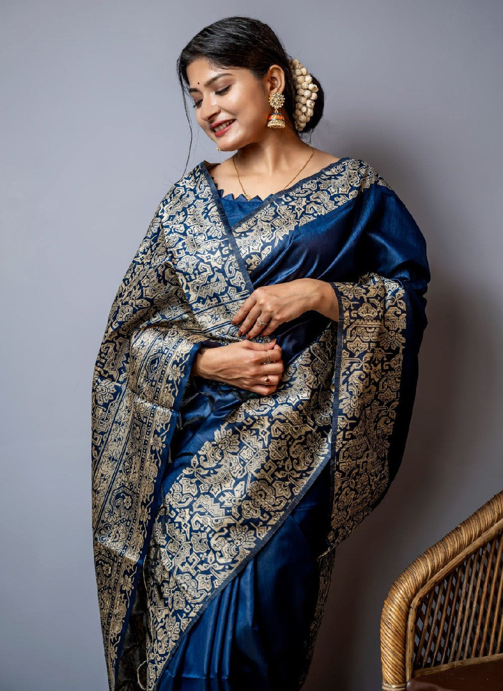 Trendy Border Work Handloom Silk, Raw Silk Saree - S3549
