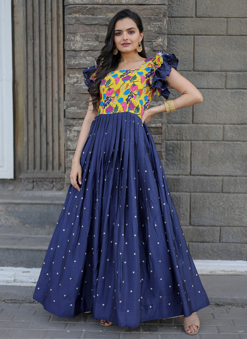 Chinon, Muslin Gown - G1168