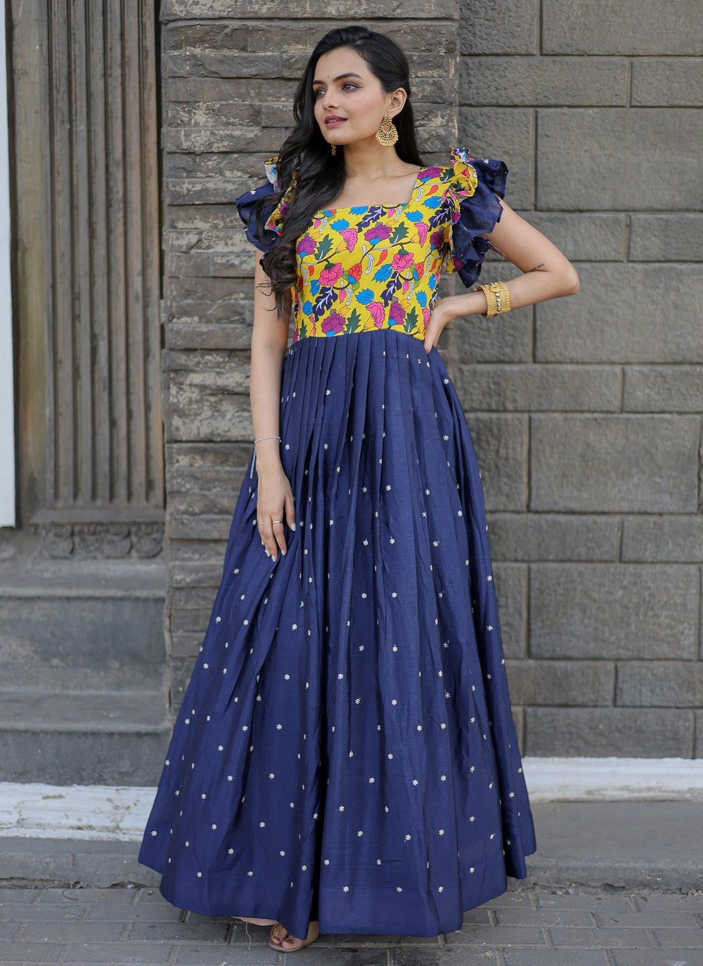 Chinon, Muslin Gown - G1168