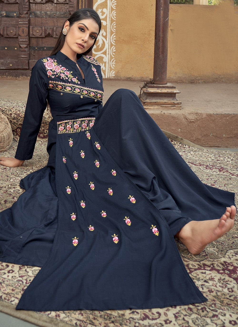Muslin Gown - G1184
