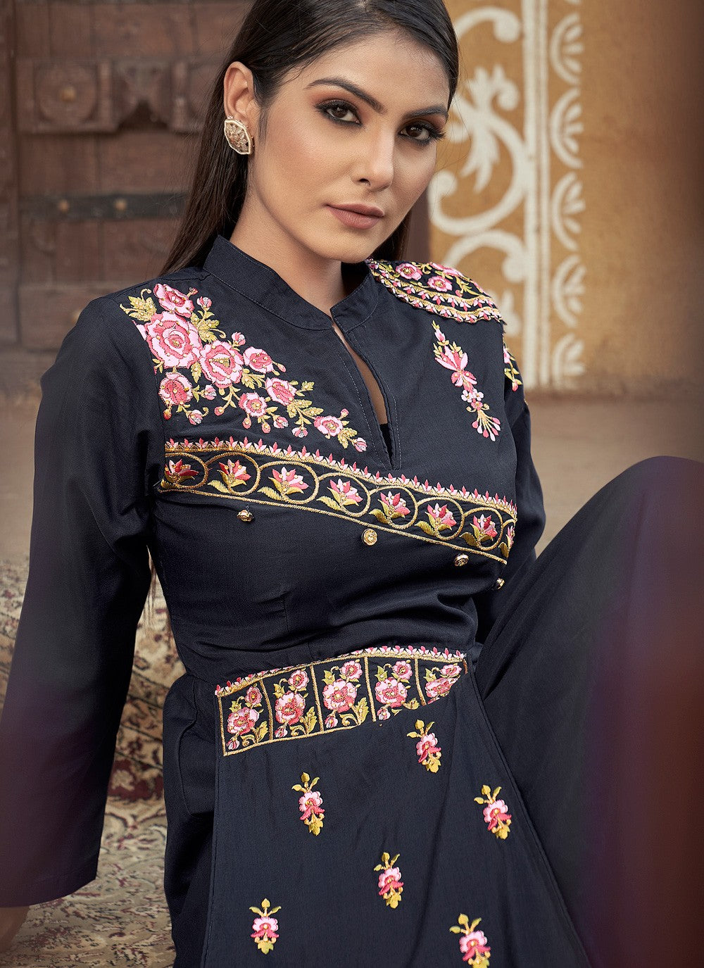 Muslin Gown - G1184