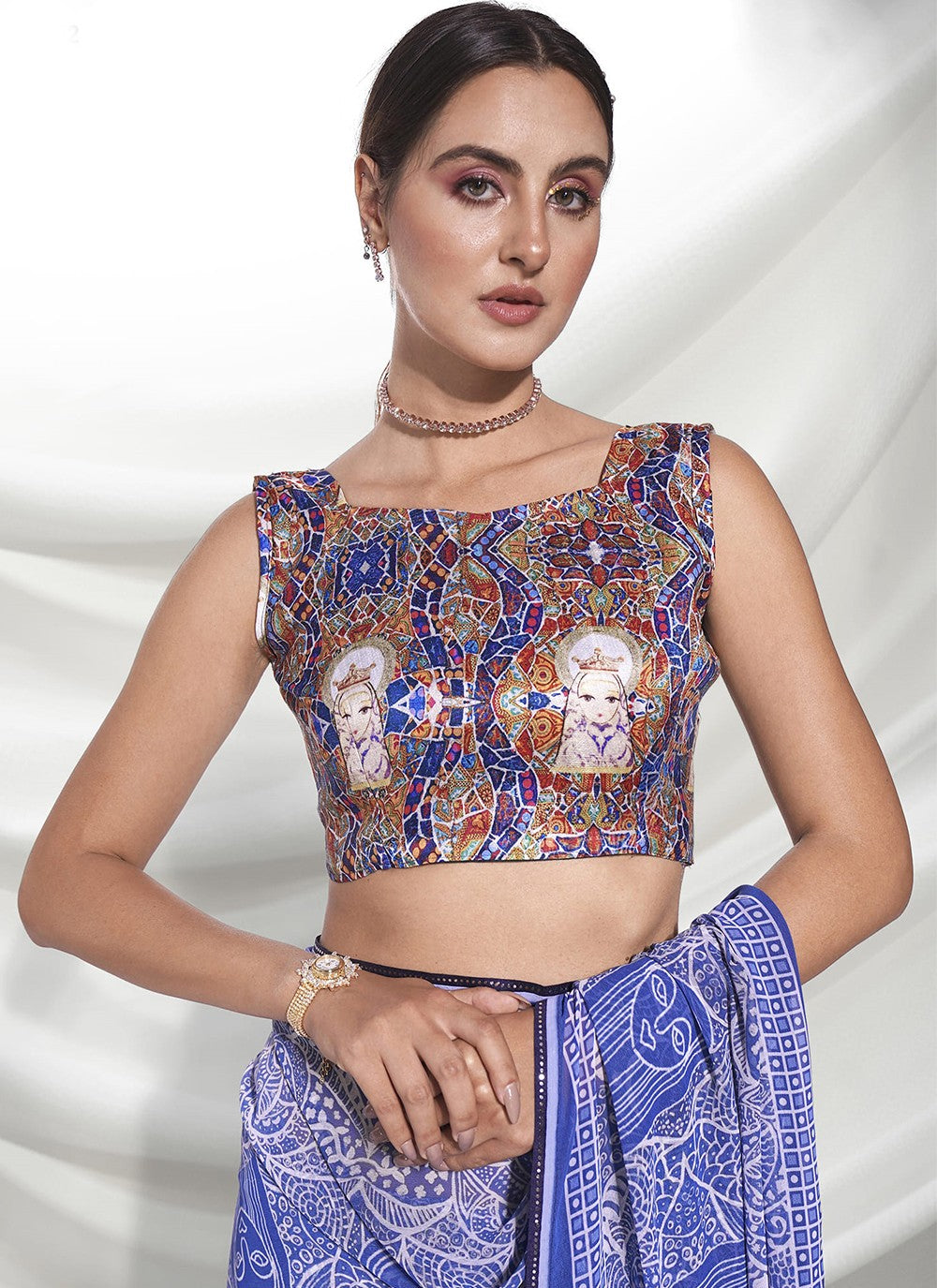 Trendy Embroidered Net Saree - S5258