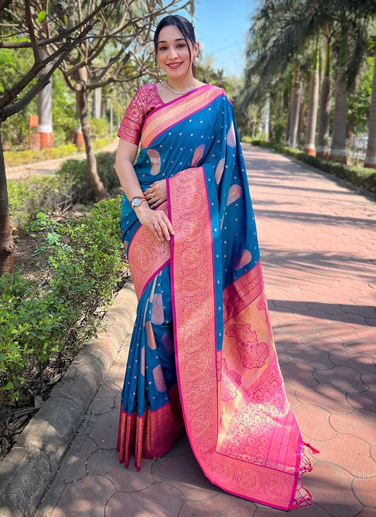 Classic Woven Silk Saree - S8093