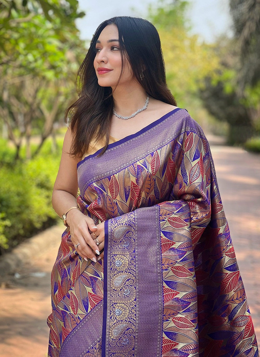 Traditional Weaving Zari Silk Saree - S6365