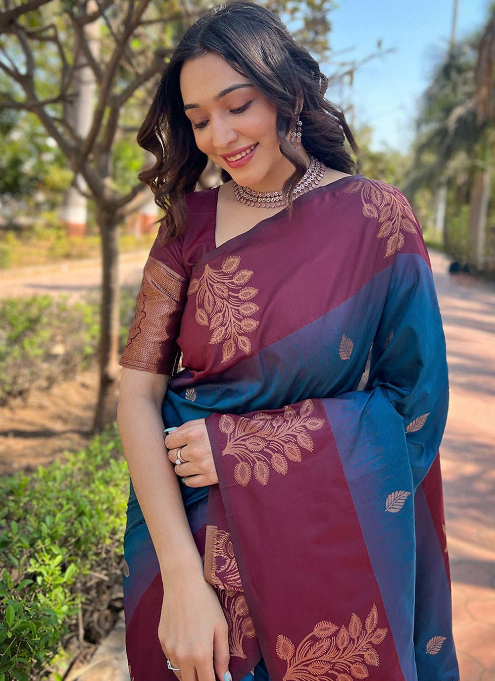 Traditional Weaving Zari Silk Saree - S8300