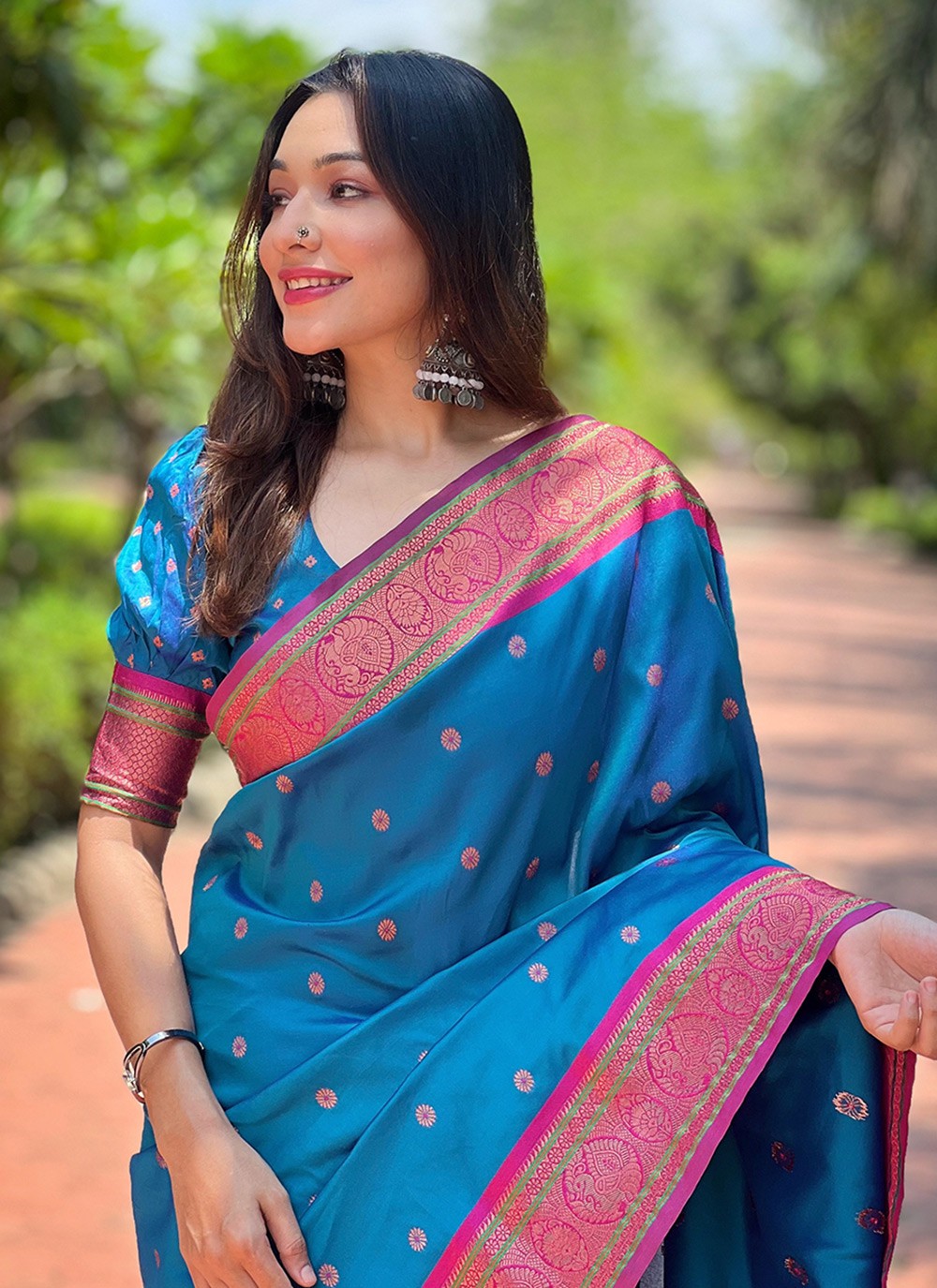 Traditional Weaving Zari Paithni, Silk Saree - S8590