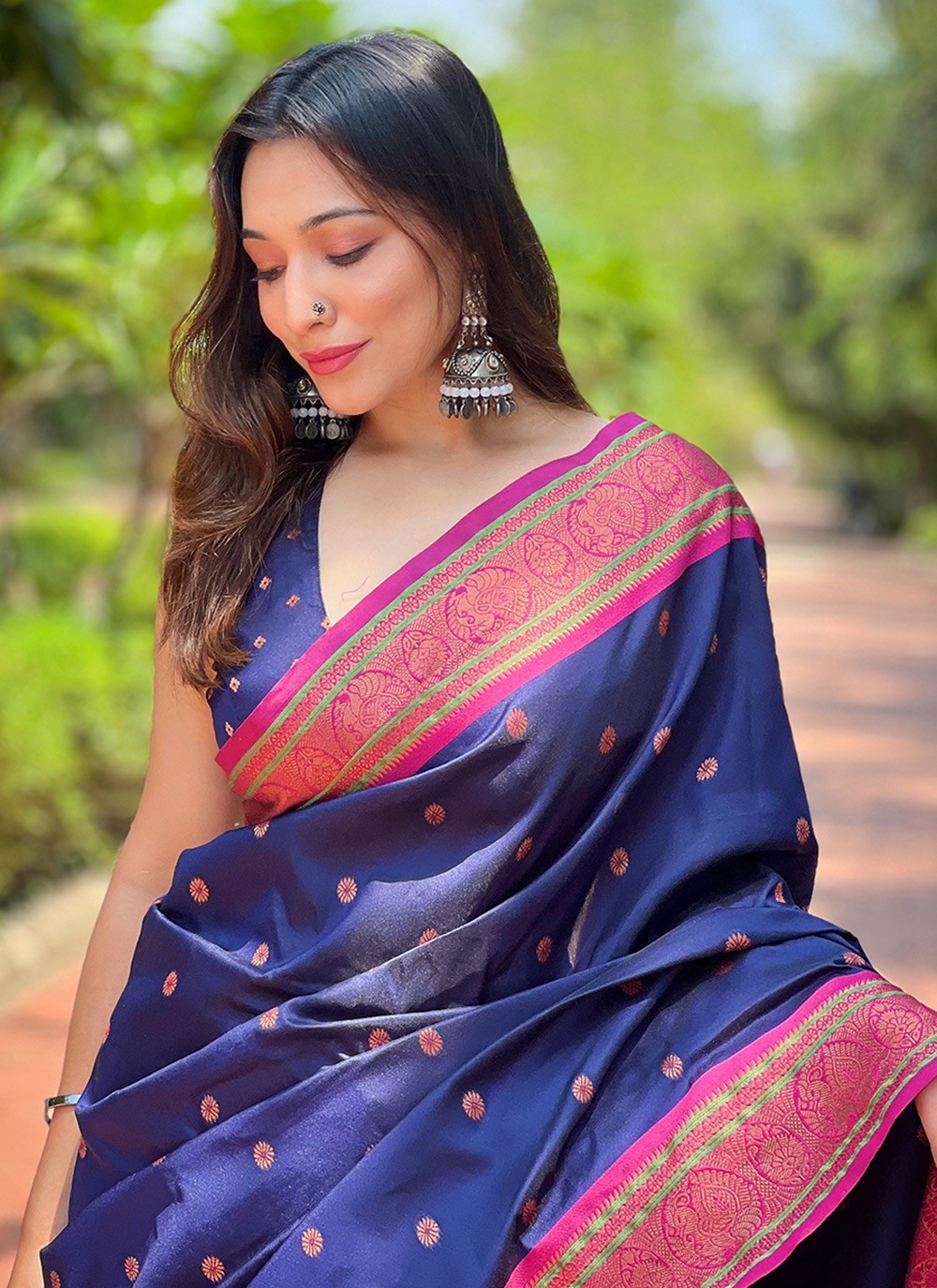 Traditional Weaving Zari Paithni, Silk Saree - S8590