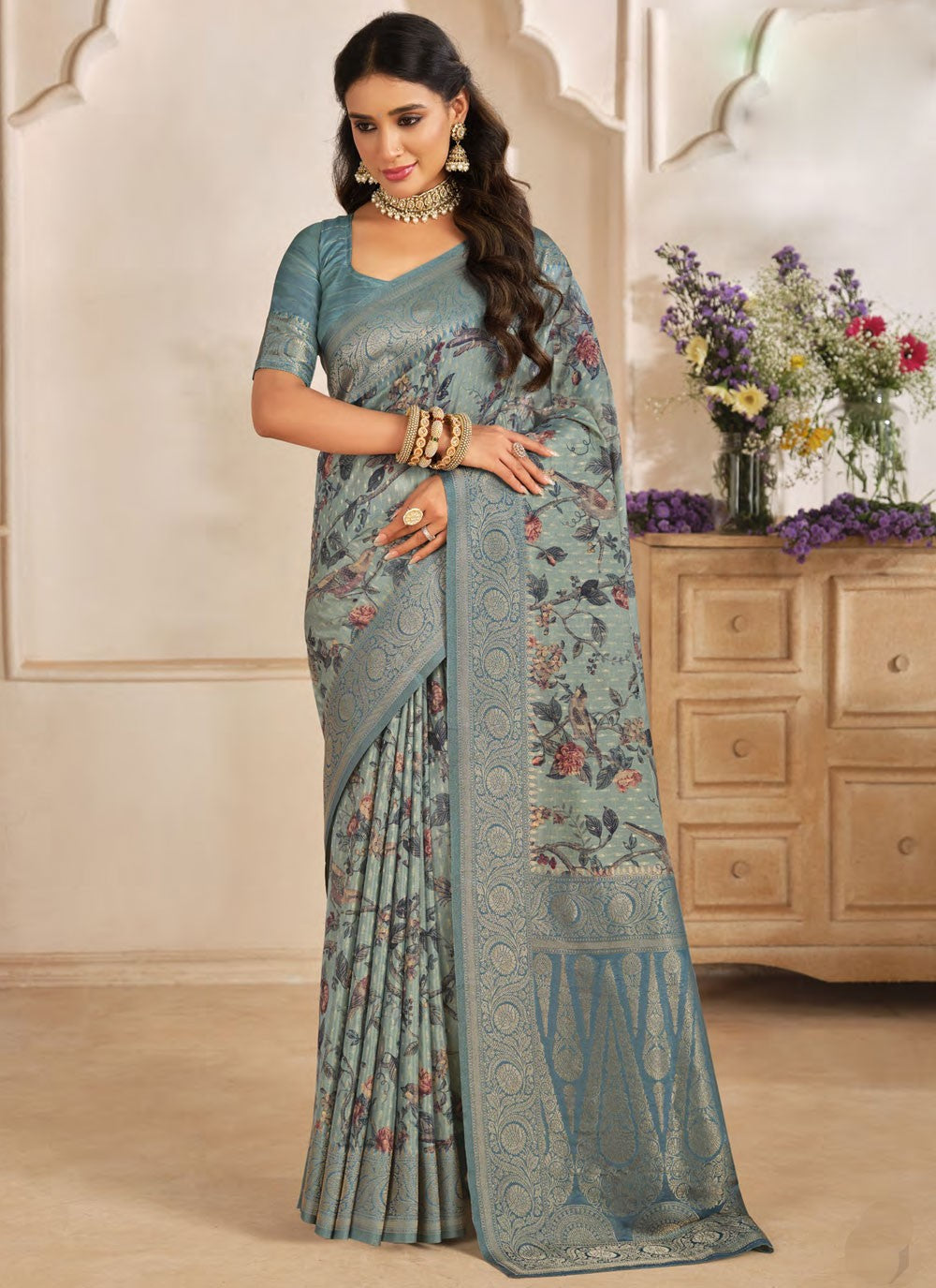 Trendy Saree Weaving Zari Blue Silk Saree S13322