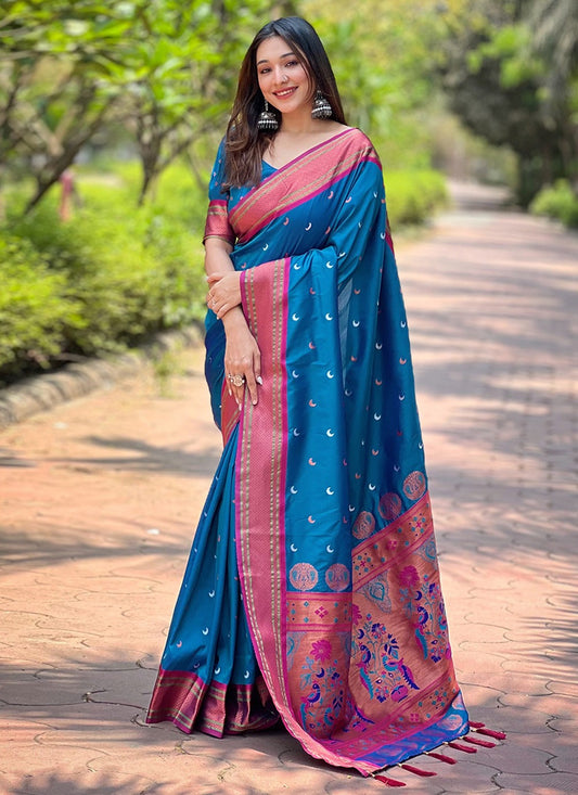 Trendy Woven Silk Saree - S8063