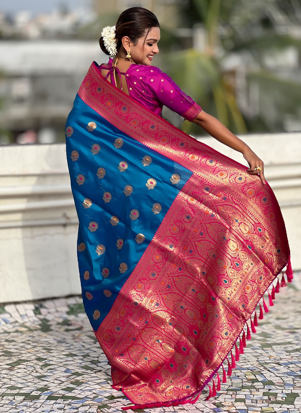 Blue Silk Trendy Saree Woven S16869
