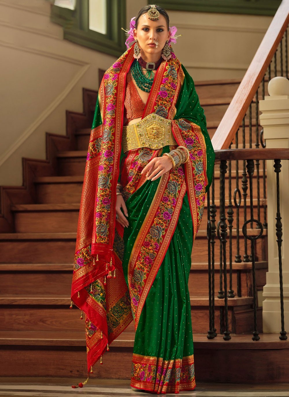 Border Work, Jacquard Work, Meenakari, Weaving Zari Silk Saree - S11736