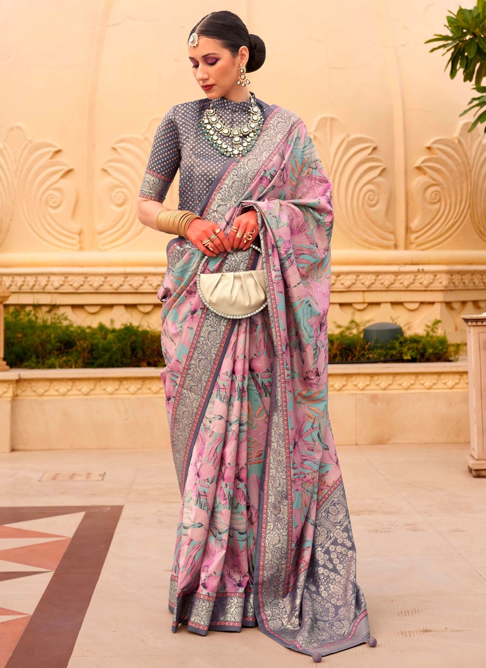 Classic Border Work Silk Saree - S7277