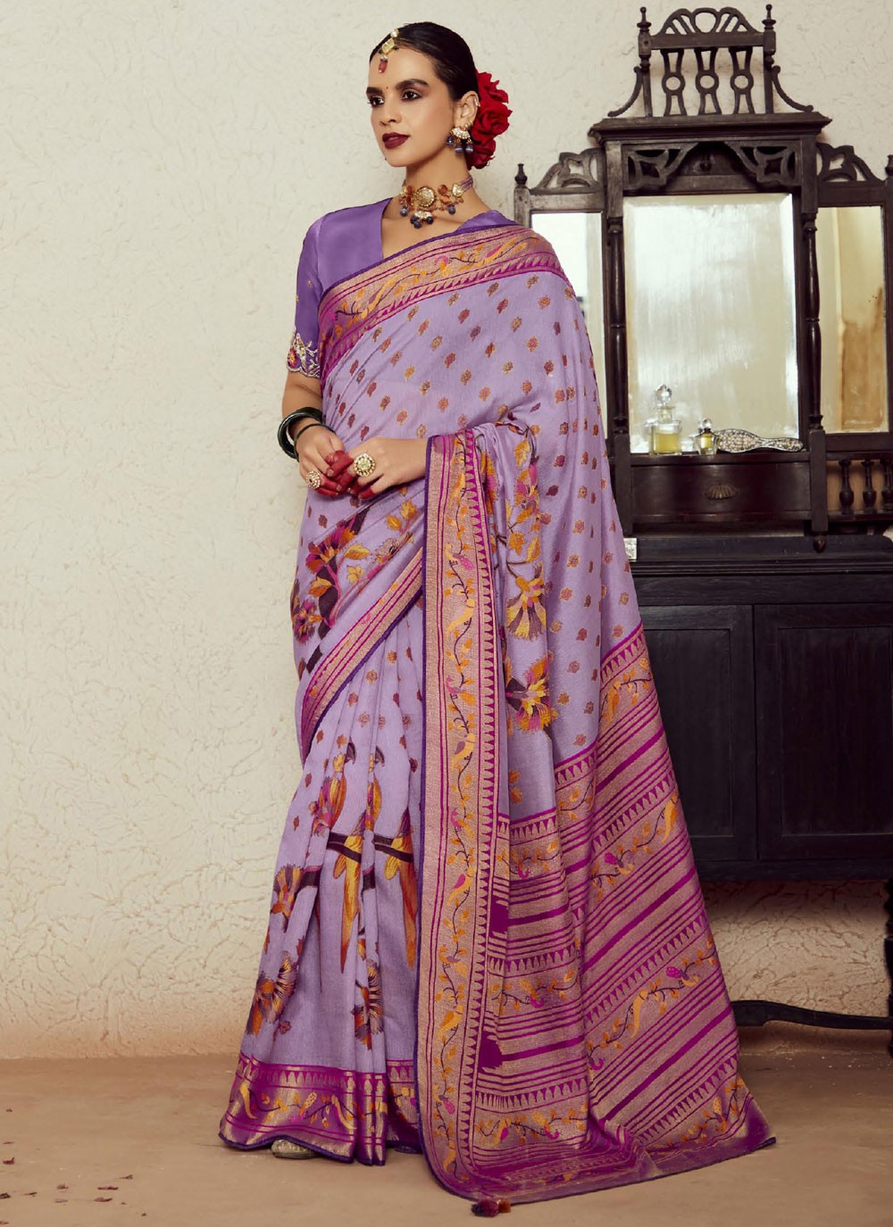Contemporary Weaving Zari Brasso Saree - S7046