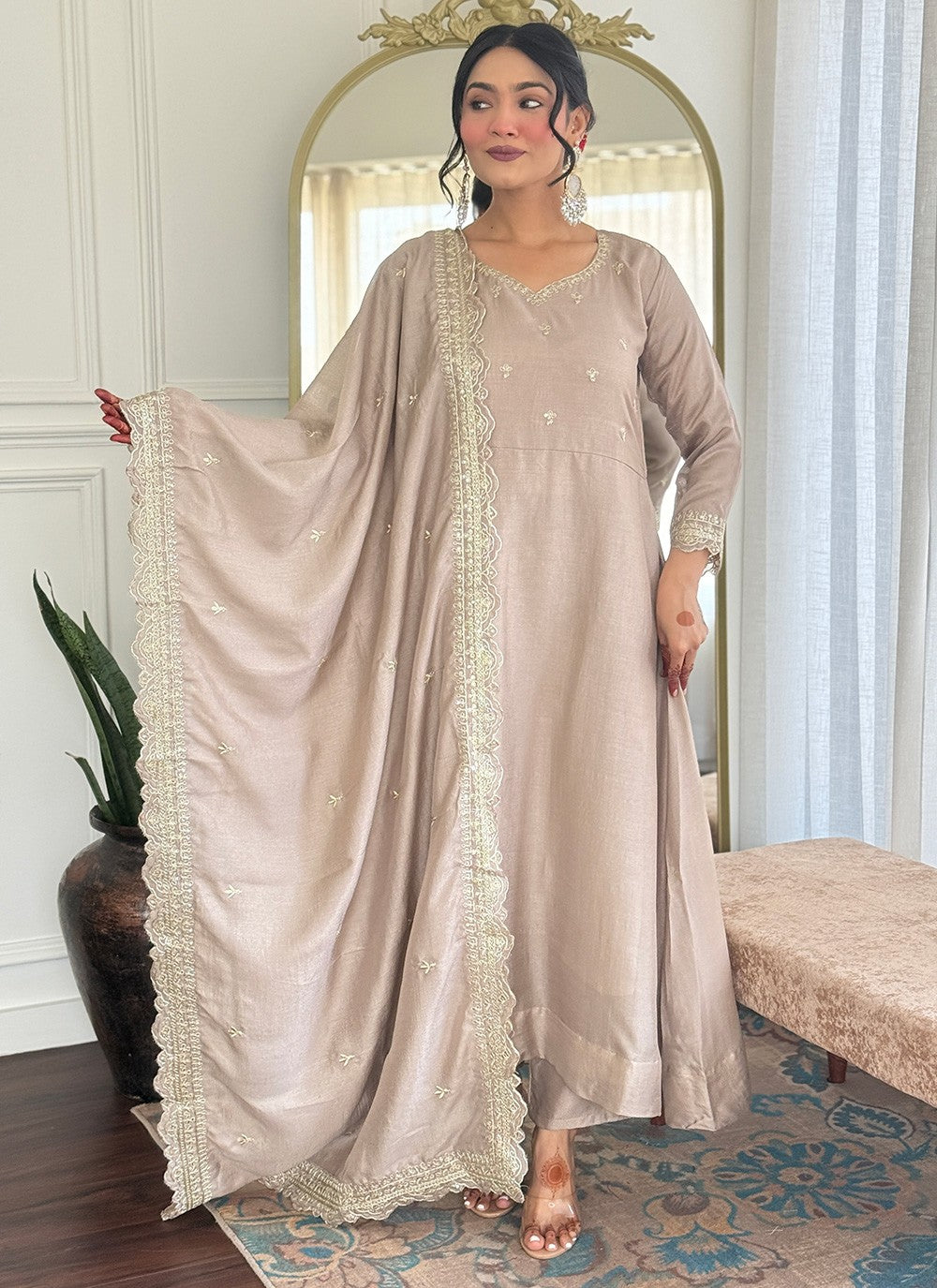 Pant Style Suit Embroidered Brown T7384