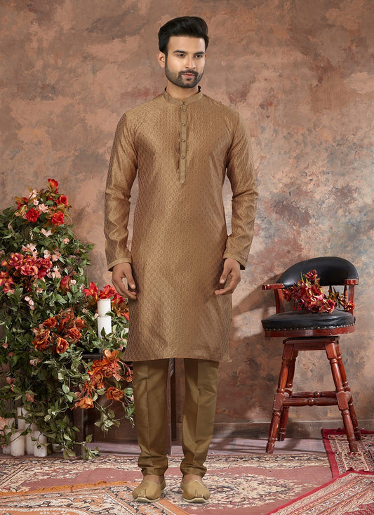 Thread Jacquard Brown Kurta - M5621