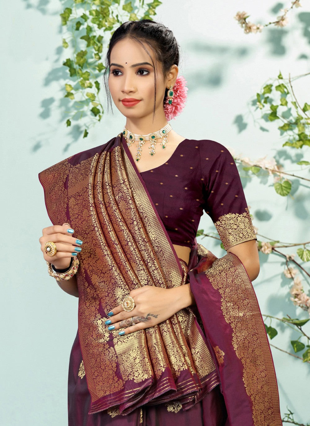 Classic Woven Silk Saree - S7371