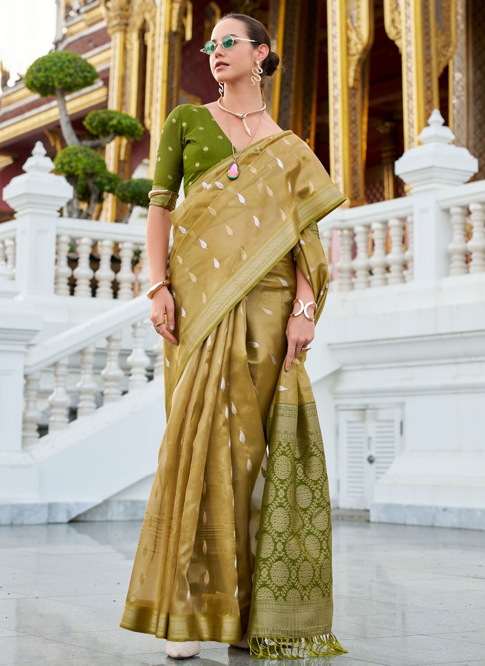 Woven Silk Brown Classic Saree S14841
