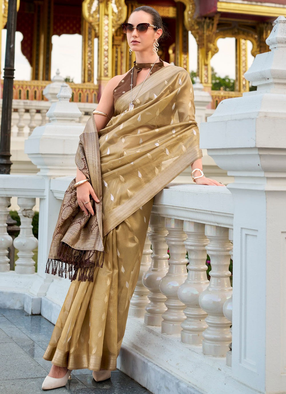 Woven Silk Brown Traditional Saree S14844