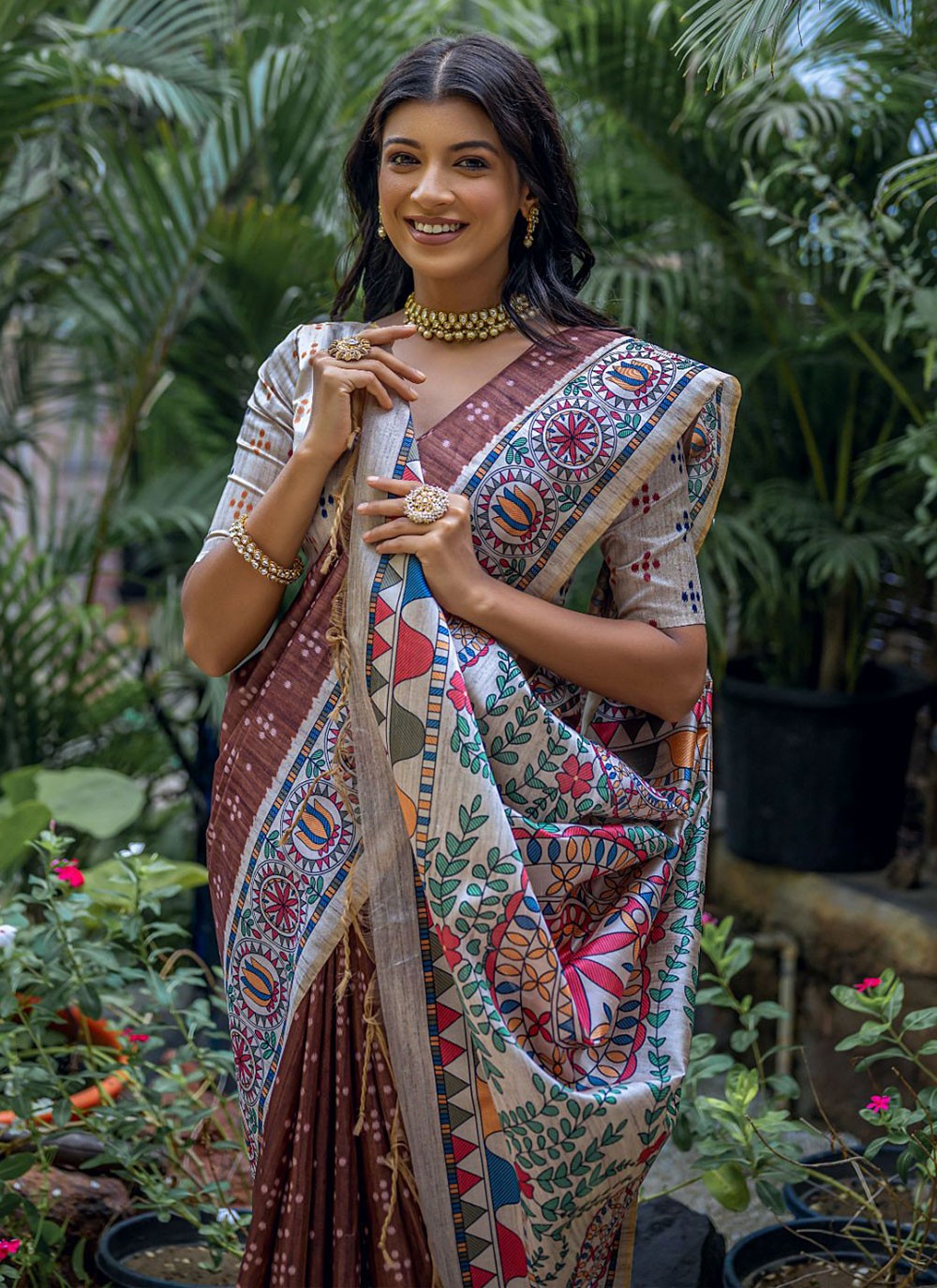 Trendy Woven Tussar Silk Saree - S4897