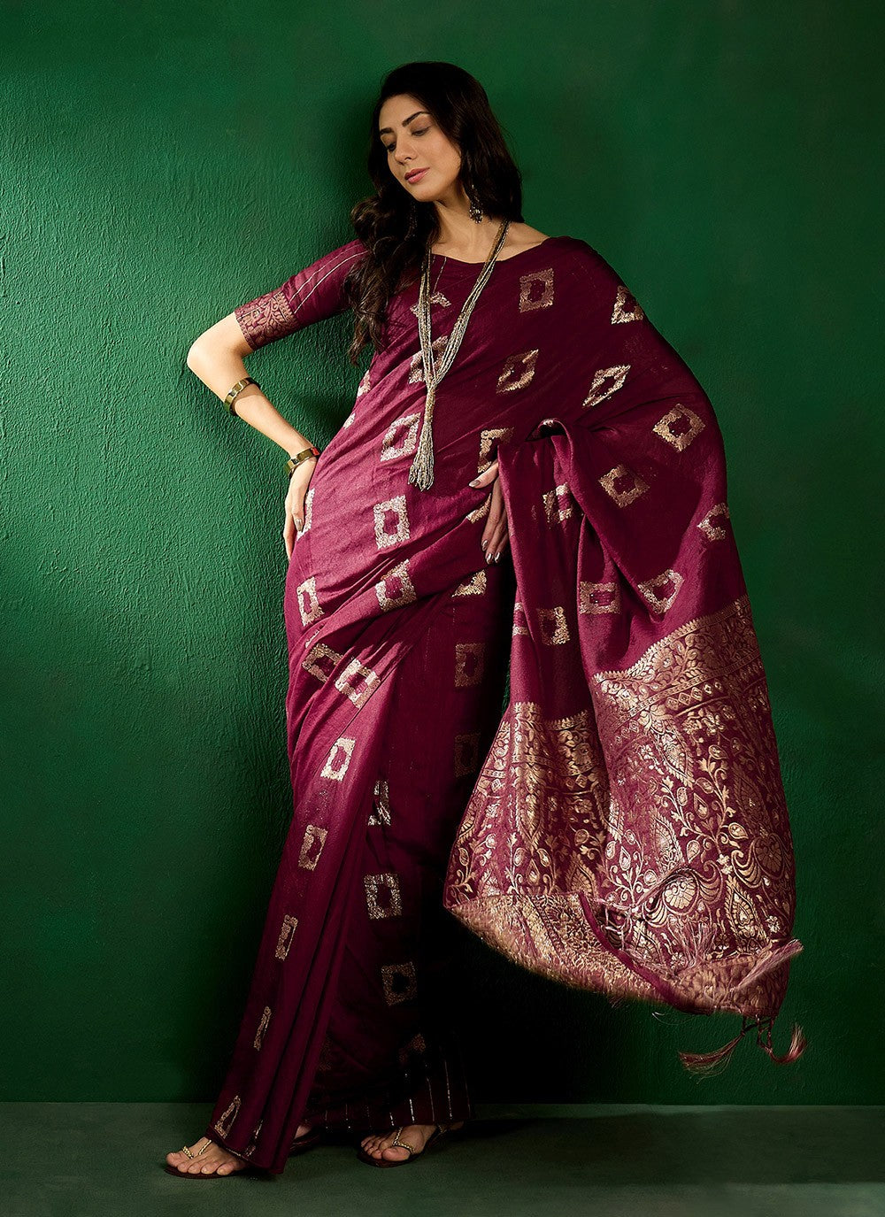 Casual Woven Art Silk Saree - S7308