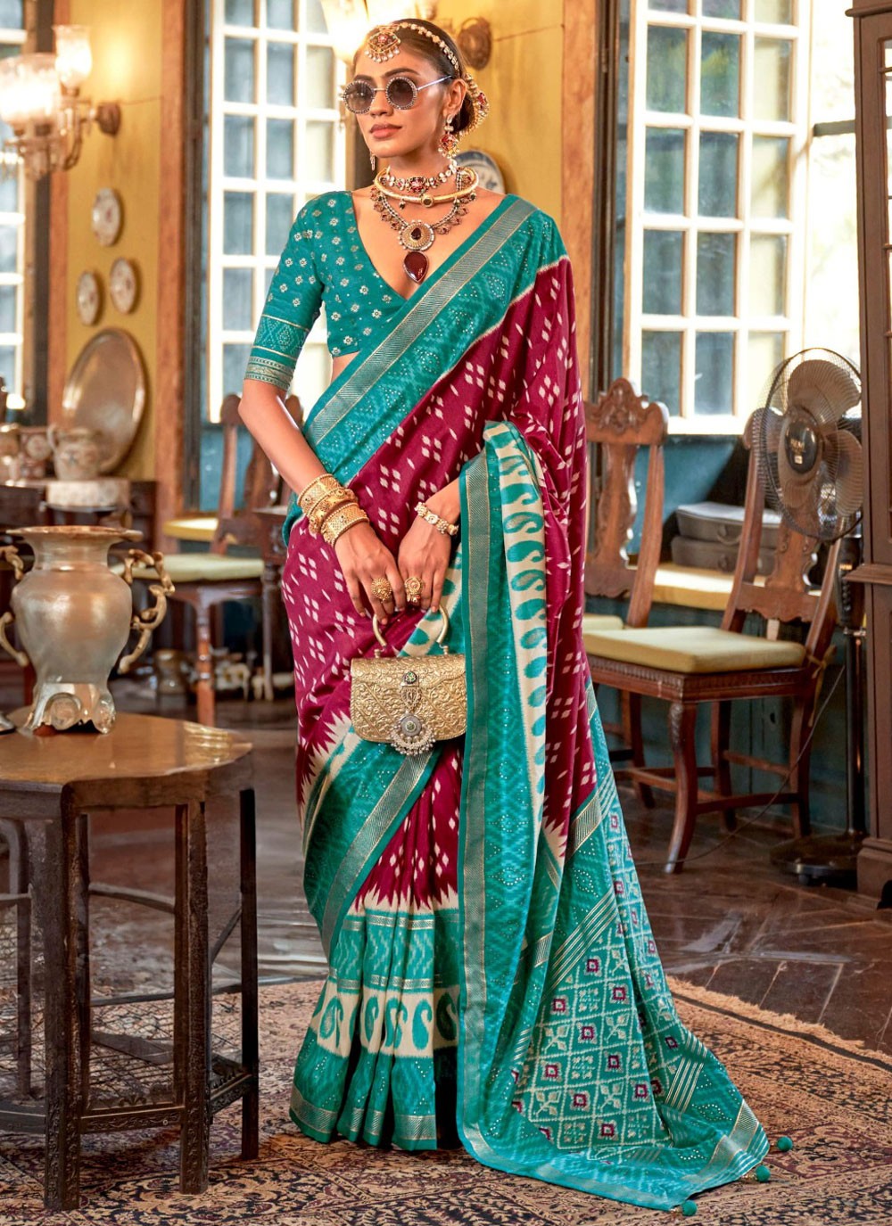 Geometric Print Silk Burgundy Contemporary Saree S14898