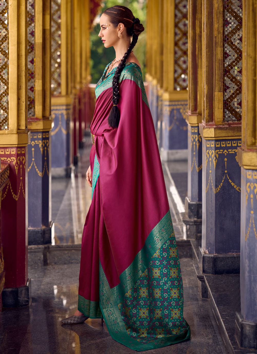 Burgundy Silk Contemporary Saree Weaving Zari, Zari S16159