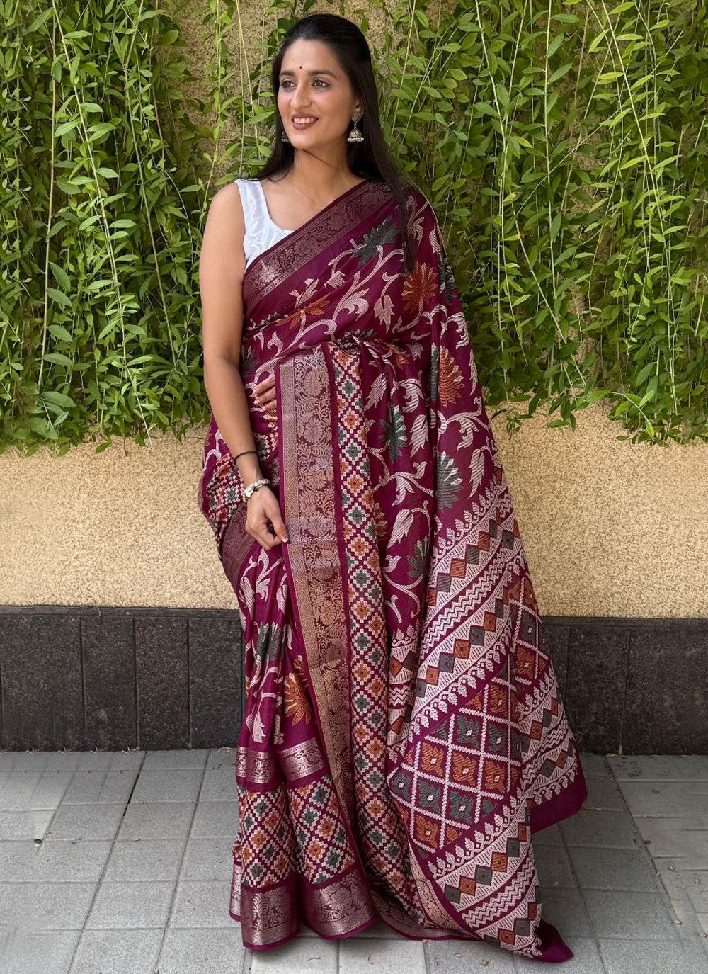 Printed, Weaving Zari Pure Dola Saree - S11976