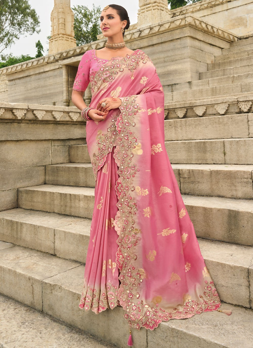 Traditional Buttis Peach Silk S13023