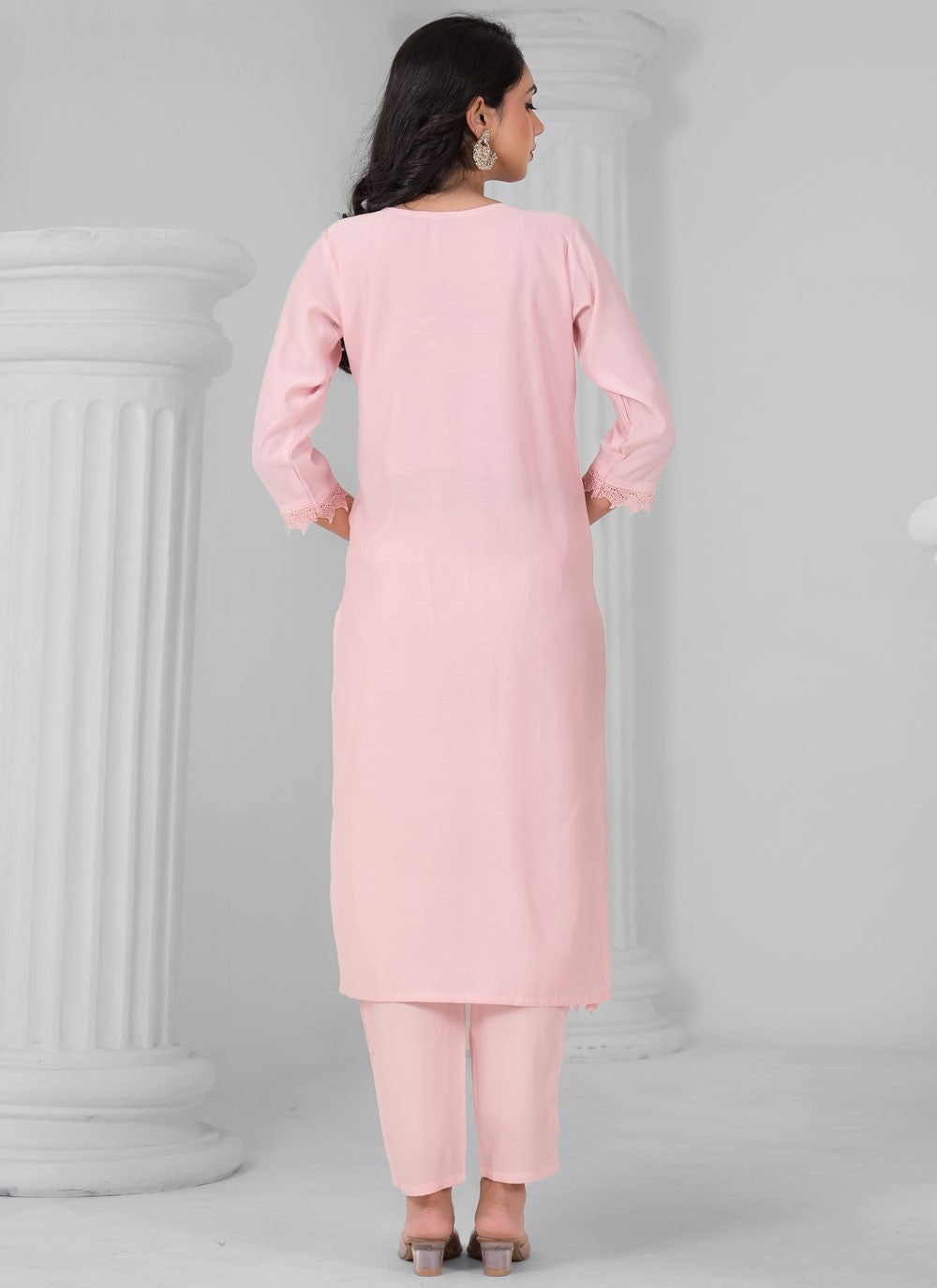 Salwar Suit Embroidered Pink T7344