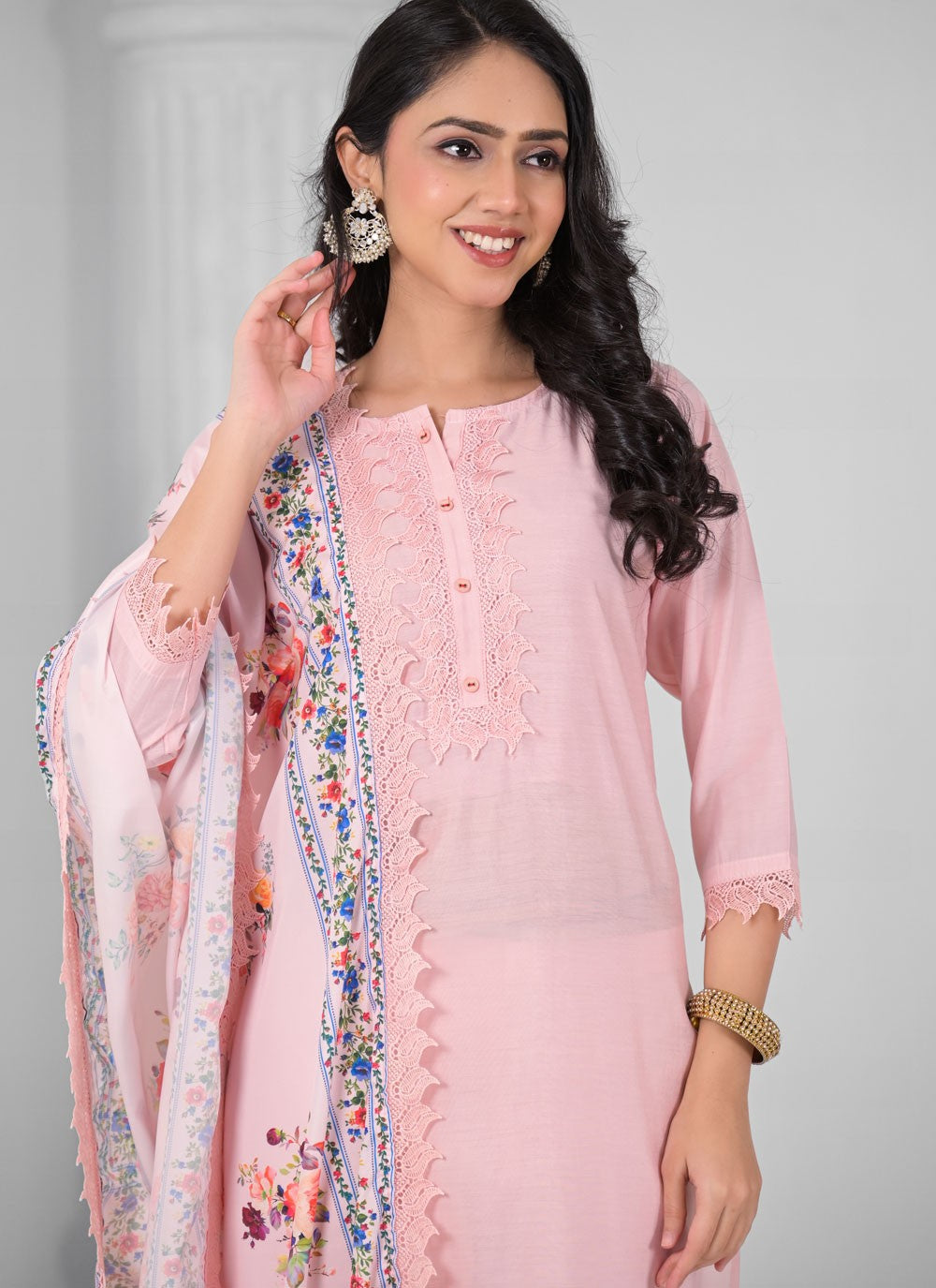 Salwar Suit Embroidered Pink T7344