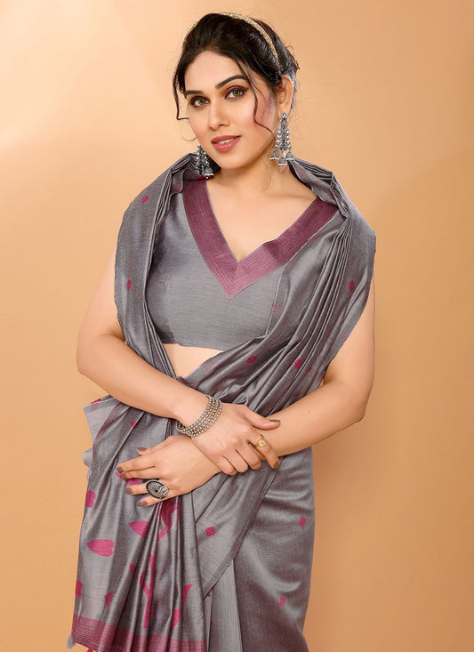 Classic Woven Chanderi Silk Saree - S7247