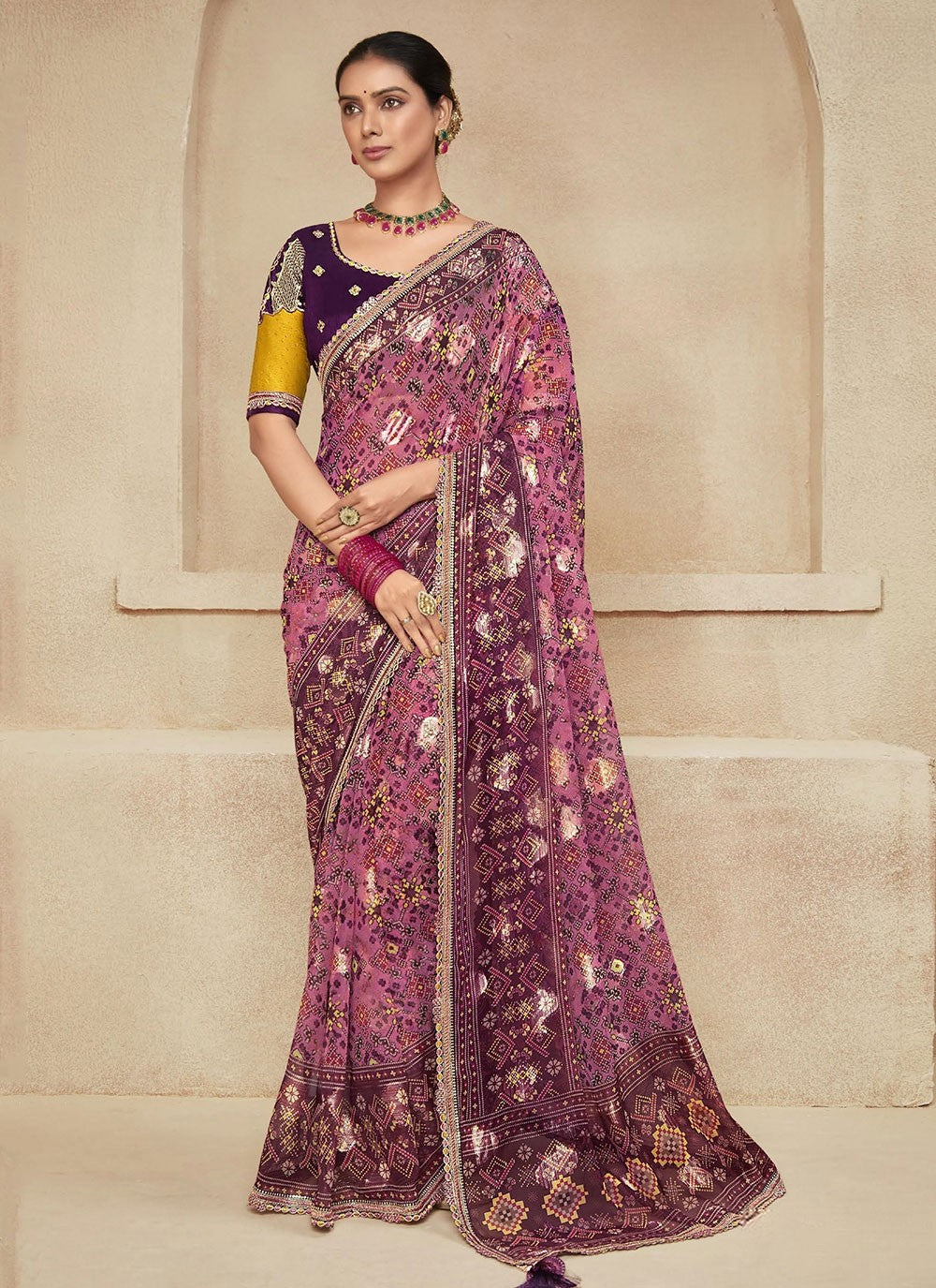 Classic Floral Printed Chiffon Saree - S6204